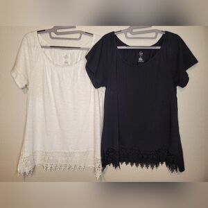 St. John's Bay 2 Pack Of Black and White Short Sleeve Blouses Size M